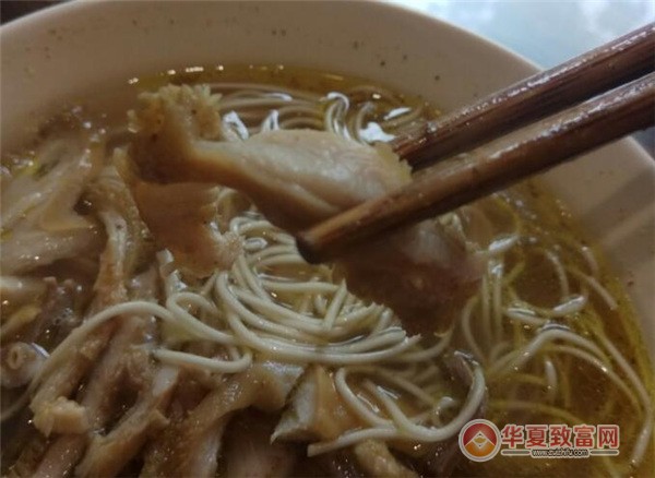 陆记牛杂面加盟